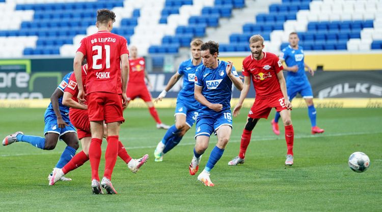 Erkən qollarla səfər qələbəsi - Bundesliqada