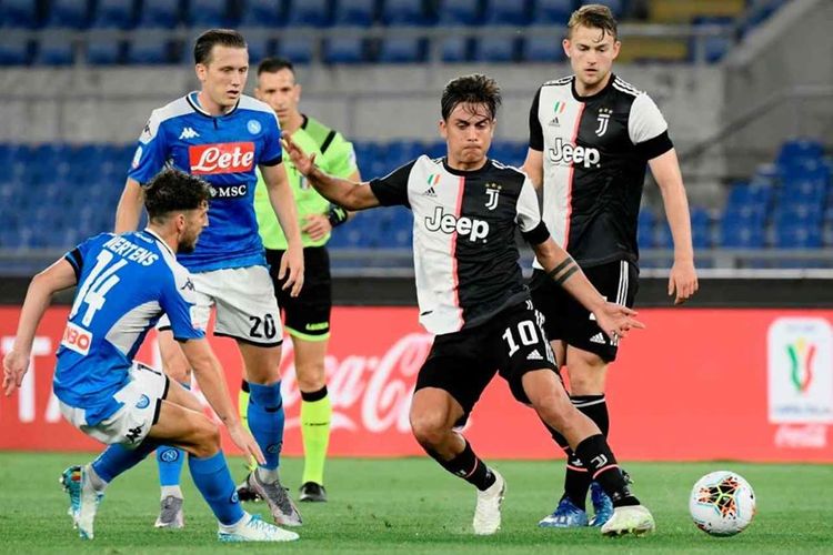 İtaliya kubokunda 6 illik həsrətə son - "Napoli"dən