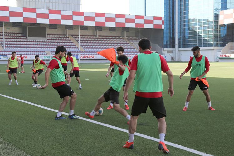 Daha 5 futbolçu getdi - "Keşlə"dən