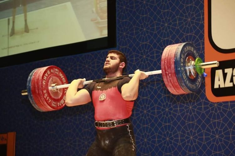 Rasim Həsənov: “18 yaşlı oğluma idman tarixində görünməyən cəzanı verdilər” - MÜSAHİBƏ