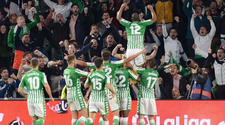 "Real"ı taxtdan saldı - "Betis"