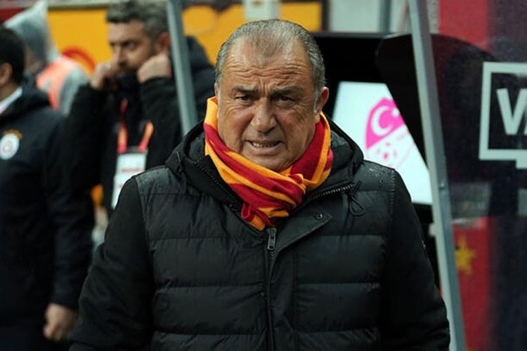 “Allahdan da qorxunuz yoxdur?” – Fatih Terim üsyan etdi