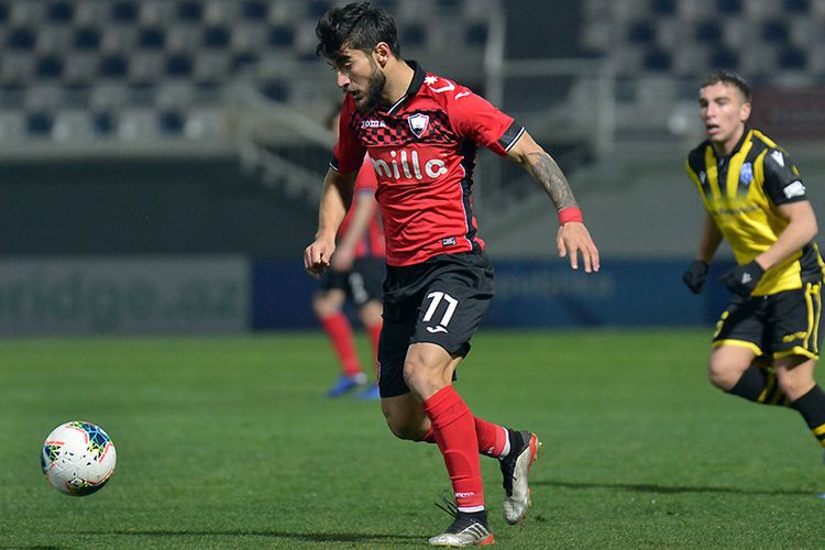 “Futbolsuz çox darıxıram” - Merab Qiqauri