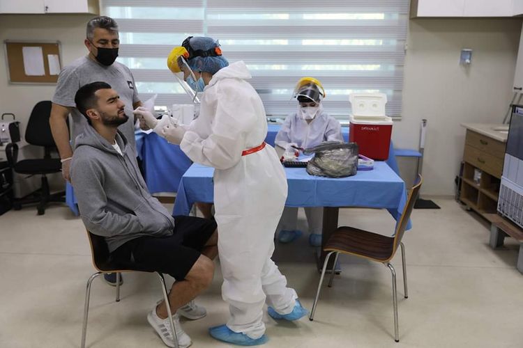 "Qarabağ" koronavirus testindən keçdi - FOTOSESSİYA