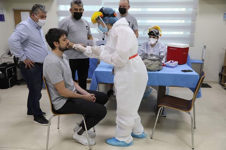 "Qarabağ" koronavirus testindən keçdi - FOTOSESSİYA