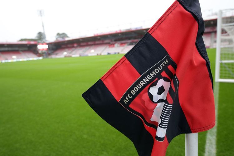 Koronavirusa yoluxdu - Premyer Liqa klubunun futbolçusu