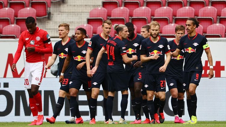 Meydan sahiblərinin qara günü - Bundesliqada