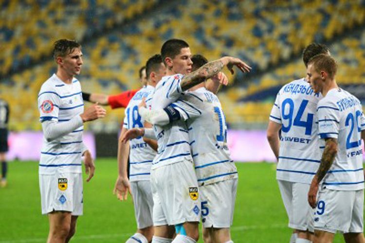 Daha 7 yoluxma – “Barselona” ilə matç öncəsi