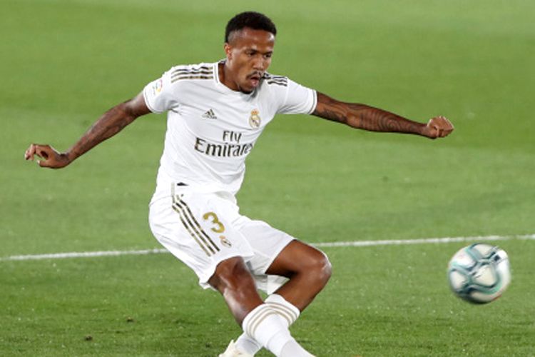 Koronavirusa yoluxan futbolçusunun adını açıqladı – “Real”