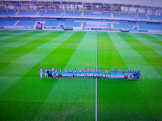 “Bayrağı yenilməz edən millətin övladlarıdır” - FOTO
