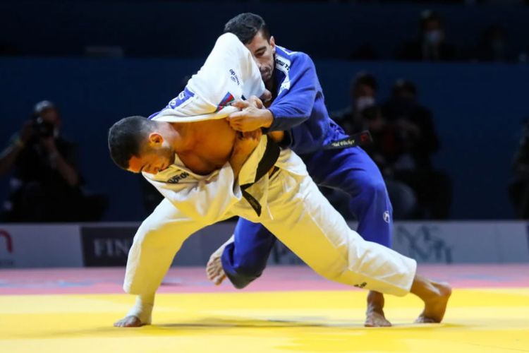 Orxan Səfərovun "qızıl yolu" - FOTOSESSİYA