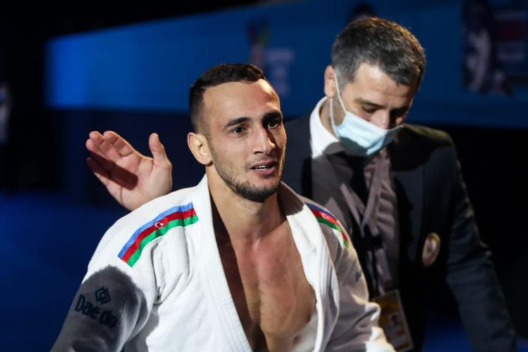 Orxan Səfərovun "qızıl yolu" - FOTOSESSİYA