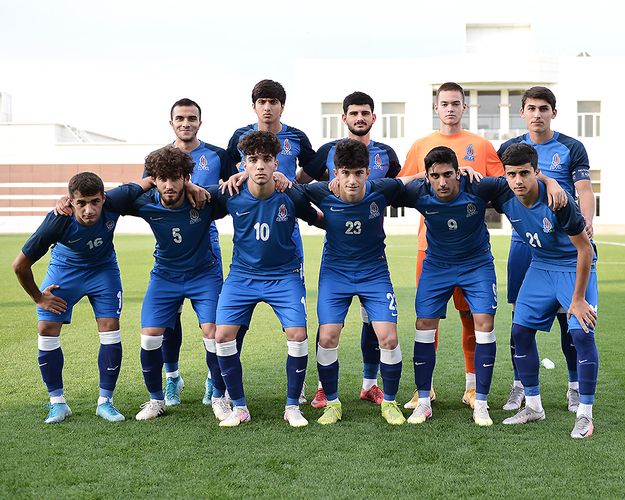 Yığmalarımızın hazırlığı dayandırıldı – 6 futbolçuda koronavirus