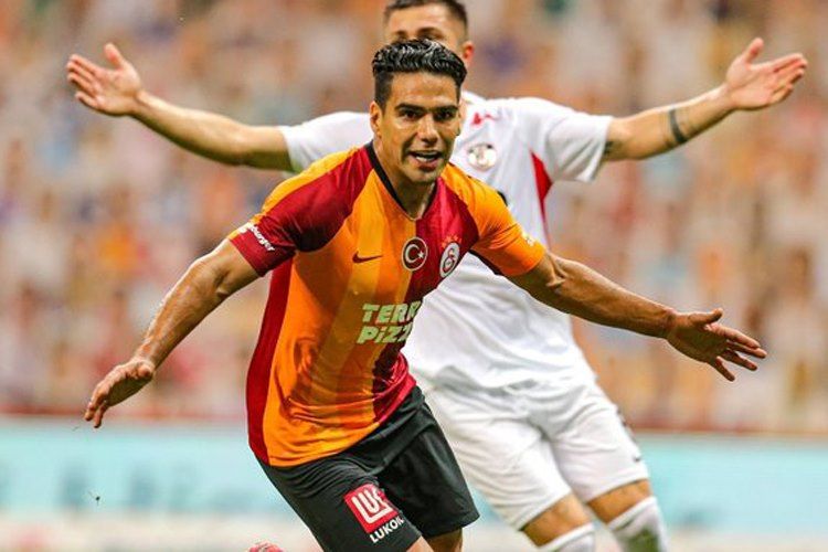 “Qalatasaray”dan ayrılır – Falkao