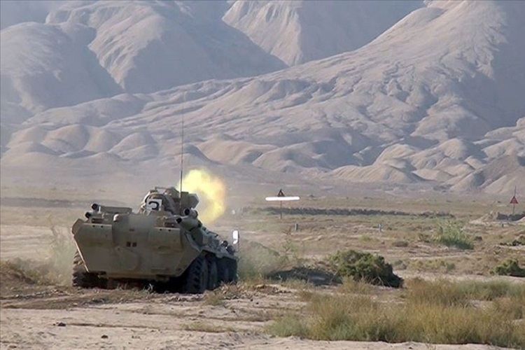 Cəbhədə son vəziyyət: Düşmənin bir neçə zirehli texnikası, çox sayda canlı qüvvəsi məhv edildi