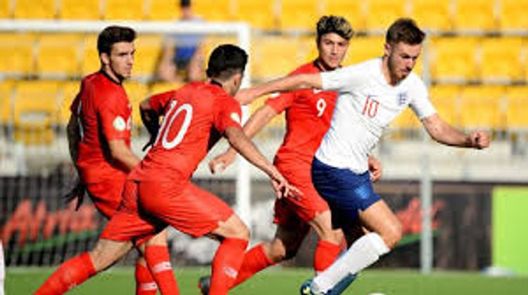 Avropa çempionatını ləğv etdi - UEFA