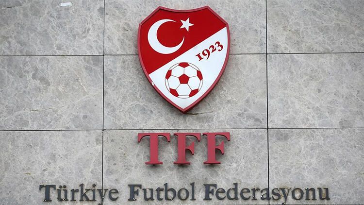 4 oyun təxirə salındı - İzmirdəki zəlzələ səbəbindən