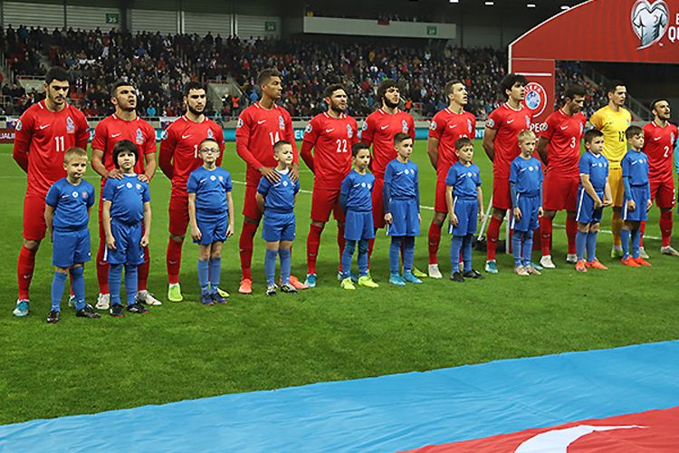 De Byazidən debüt şansı gözləyənlər – 7 futbolçu