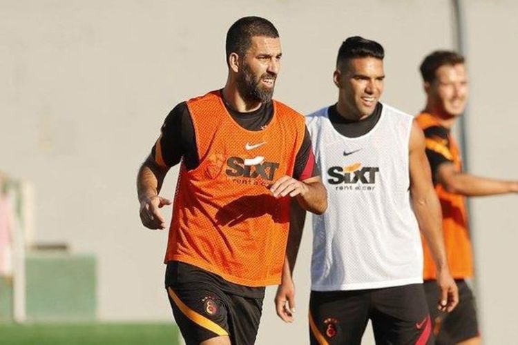 4 transferi sifariş etdi – “Qalatasaray”