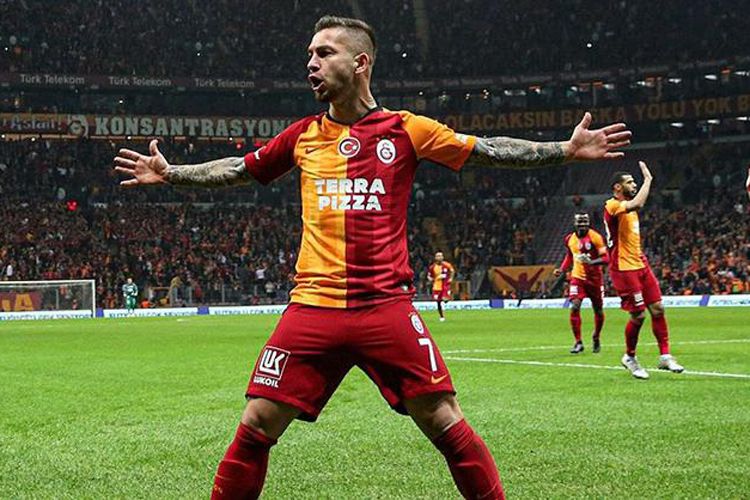 Hücumçusu ilə vidalaşdı – “Qalatasaray”