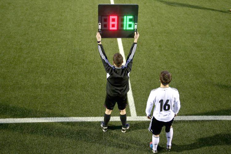 Klublar UEFA-dan nə istəyir? - əvəzetmələrlə bağlı