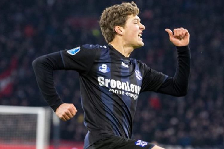“Atalanta”da yeni hücumçu – PSV-dən