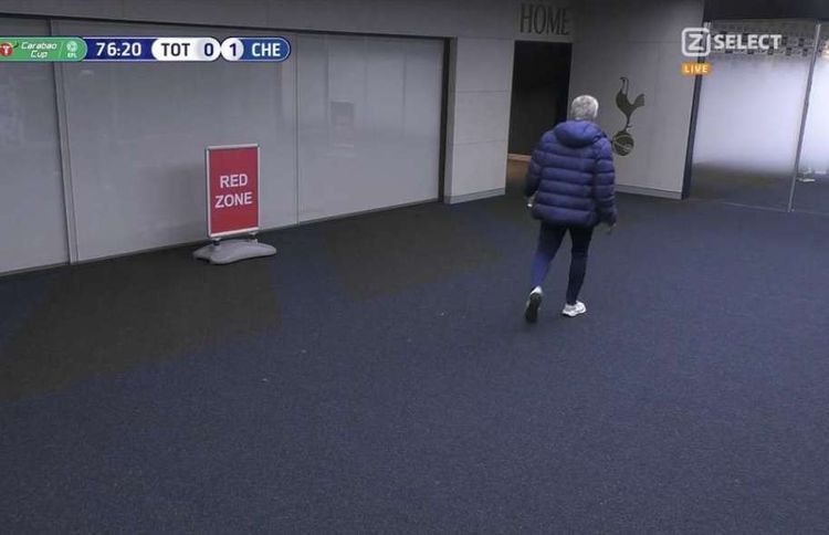 Dayer qaçdı, Mourinyo qovdu - FOTO
