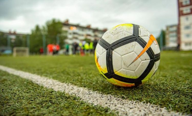 Basketbolla futbolu səhv salanlar - FOTOSESSİYA