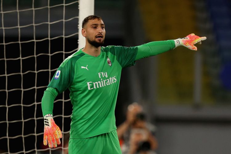 “Milan”la razılaşmır, “Yuventus”a keçir - Donnarumma