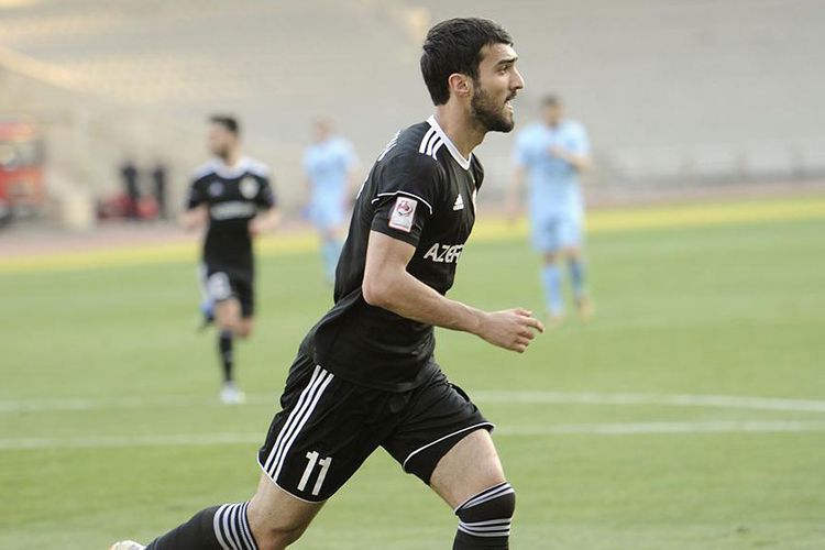 Mahir Emreli və dünya rekordçuları