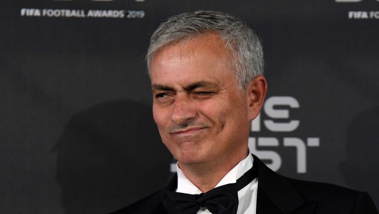 Yeni vəzifədə - Mourinyo