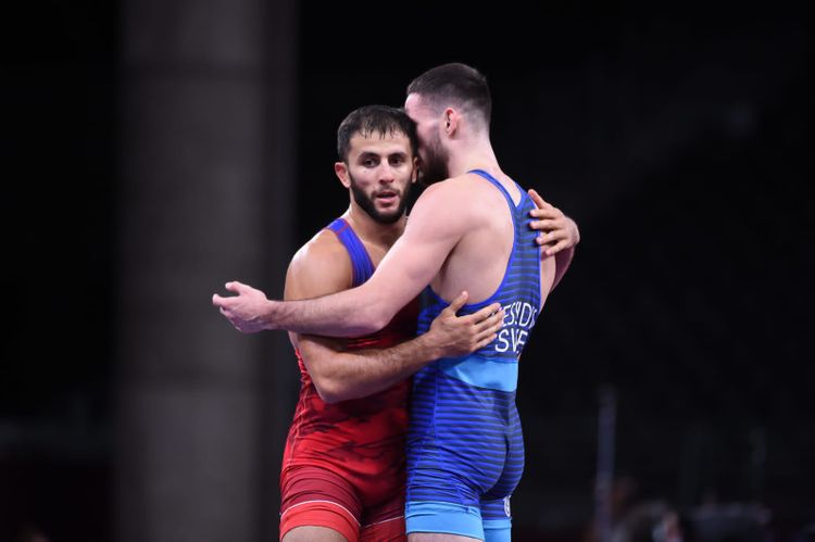 Rafiq Hüseynovun "qızıl yolu" bağlandı - FOTOSESSİYA