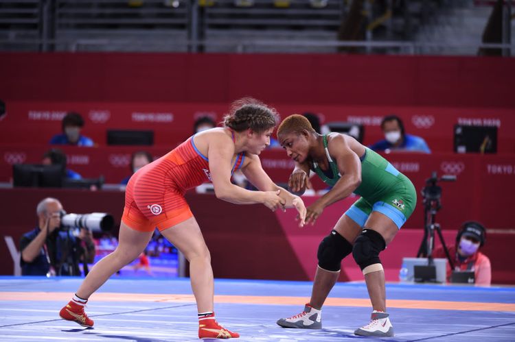 Elis Manolova startda uduzdu - FOTOSESSİYA