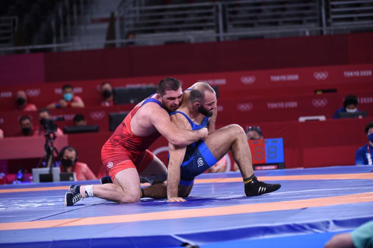 Şərif Şərifovdan inamlı qələbə - FOTOSESSİYA