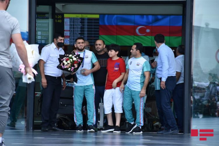 Tokio-2020: Son nümayəndə heyəti Bakıya qayıdıb - FOTOSESSİYA