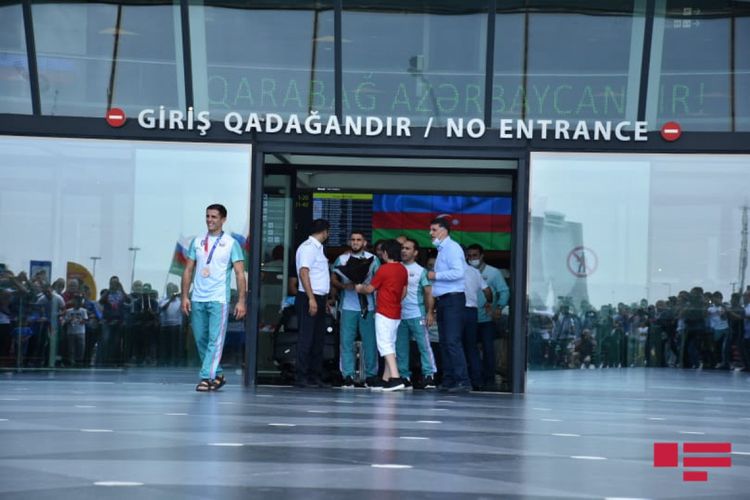 Tokio-2020: Son nümayəndə heyəti Bakıya qayıdıb - FOTOSESSİYA