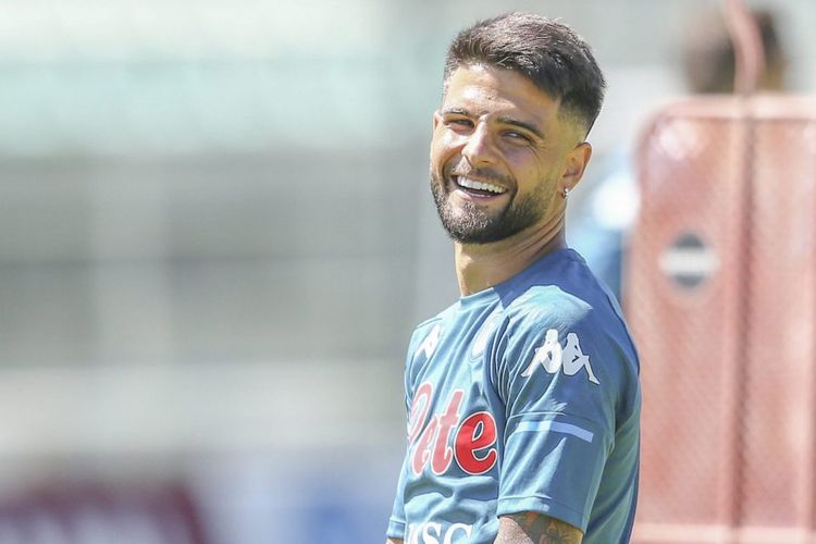 İnsinyeni satır – “Napoli”