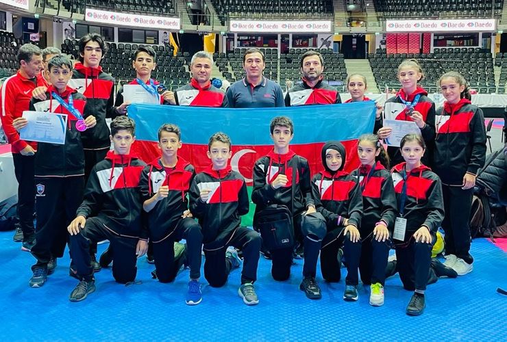 Avropa birinciliyindən 7 medalla qayıdır - taekvondoçularımız