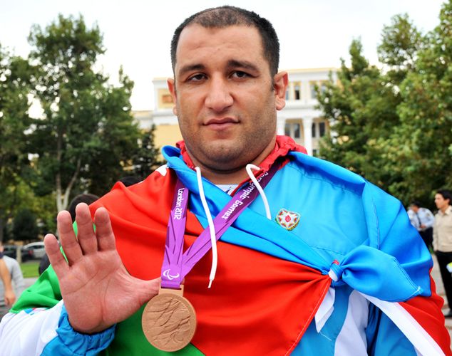 Yığmamız 11-ci medalı qazandı - İlham Zəkiyev 4-ə çatdı