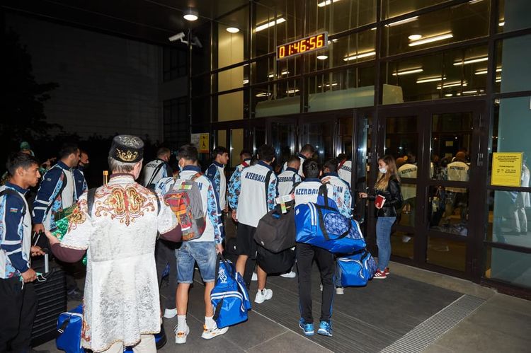 Nümayəndə heyətimizin ilk qrupu Kazanda  - FOTOSESSİYA