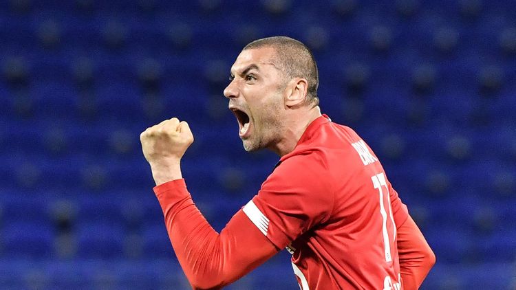 Burak Yılmaz son klubunu seçdi