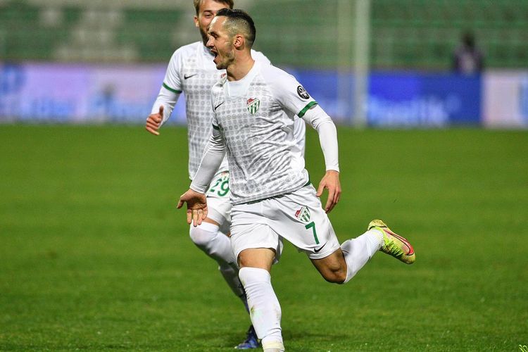 Namik Ələskərov qol vurdu, “Bursaspor” səfər qələbəsi qazandı