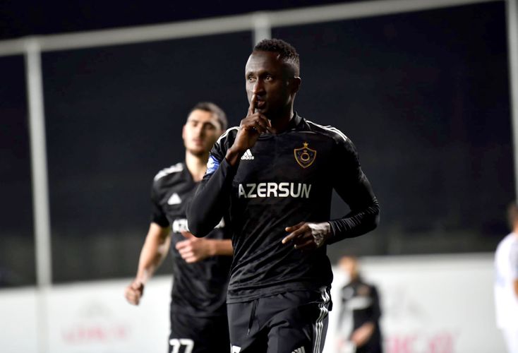 UEFA İbrahima Vadji ilə bağlı sorğu keçirir