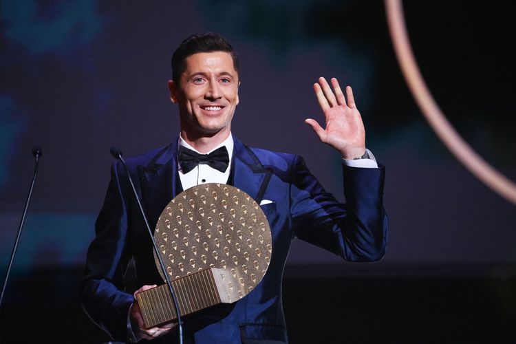 Levandovski: “Messi dürüst olsun”