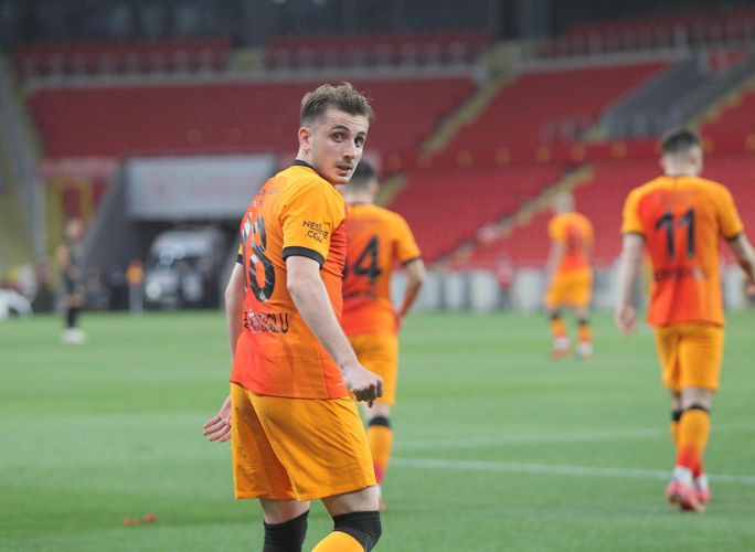 “Atletiko” daha bir türkiyəli futbolçu ilə maraqlanır