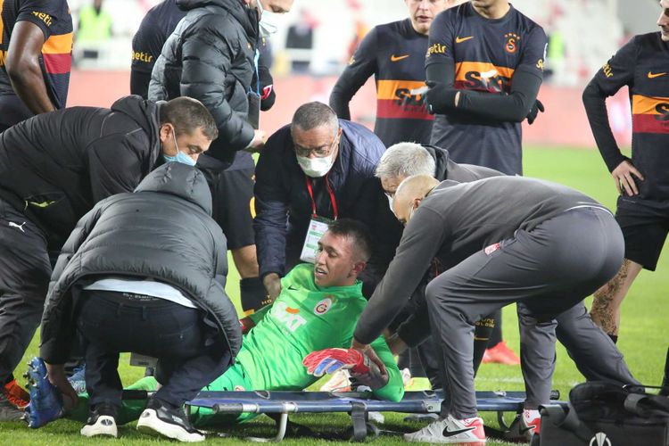 Muslera üçün mövsüm bitdi