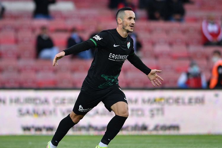 “Bursaspor”un ən yaxşısı - Namik Ələskərov 