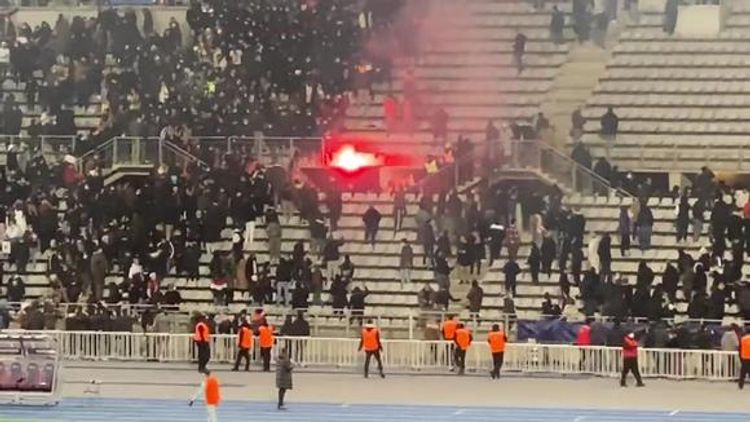 Fransa kubokunun oyunu kütləvi dava səbəbindən yarımçıq dayandırıldı