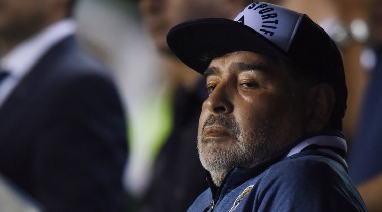 Maradonanın avtomobilləri və əşyaları hərraca çıxarılır - SƏBƏB