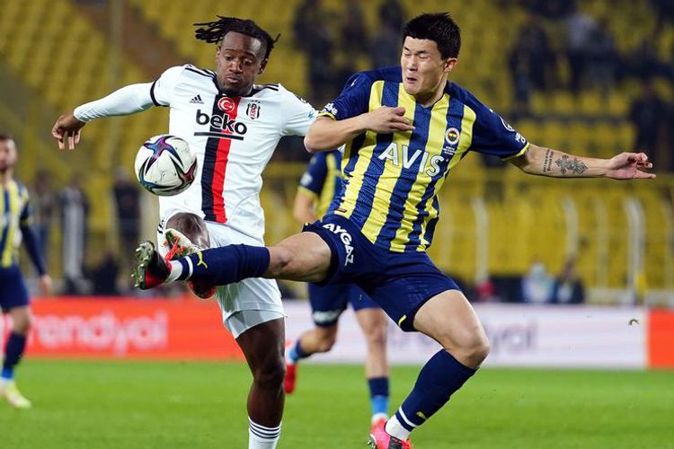 “Fənərbaxça” “Beşiktaş”la heç-heçə oynadı